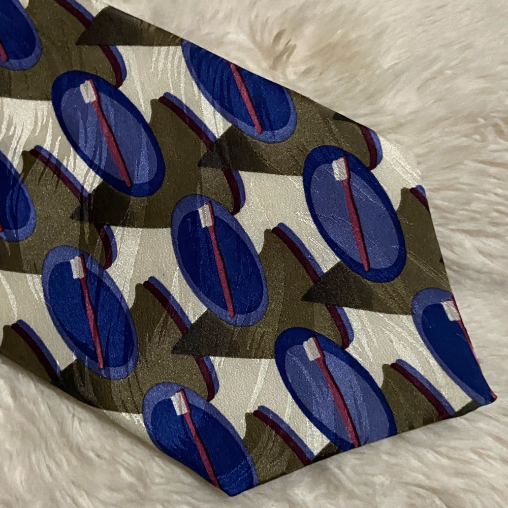 Henry Schein Tie